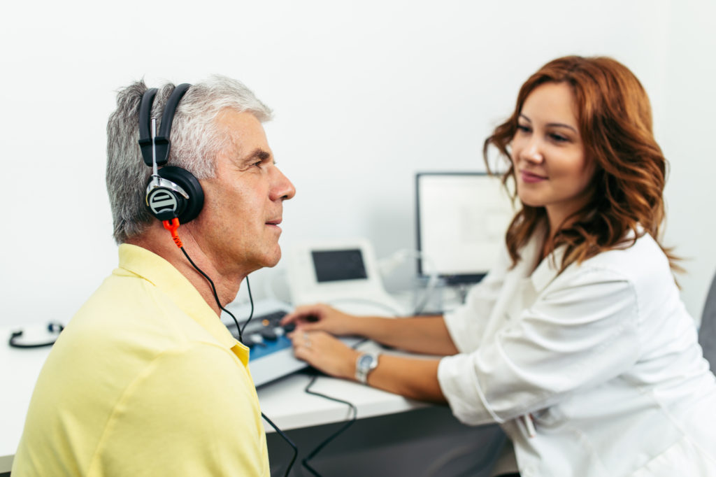 audioprotesista professione cosa fa come diventare quanto guadagna